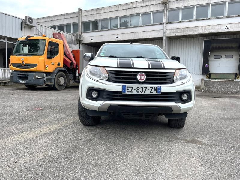 FIAT Véhicule utilitaire Pickup FULLBACK 4X4 - Pick-up: foto 2 FIAT Véhicule utilitaire Pickup FULLBACK 4X4 - Pick-up: foto 2