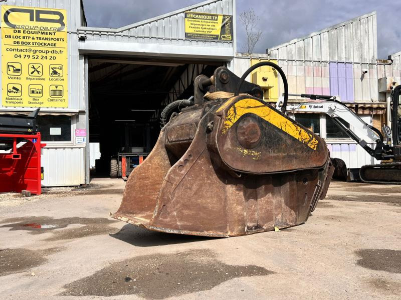 MB CRUSHER BF70.2 GODET CONCASSEUR AVEC AIMANT - Cazo para excavadora para Maquinaria de construcción: foto 1 MB CRUSHER BF70.2 GODET CONCASSEUR AVEC AIMANT - Cazo para excavadora para Maquinaria de construcción: foto 1