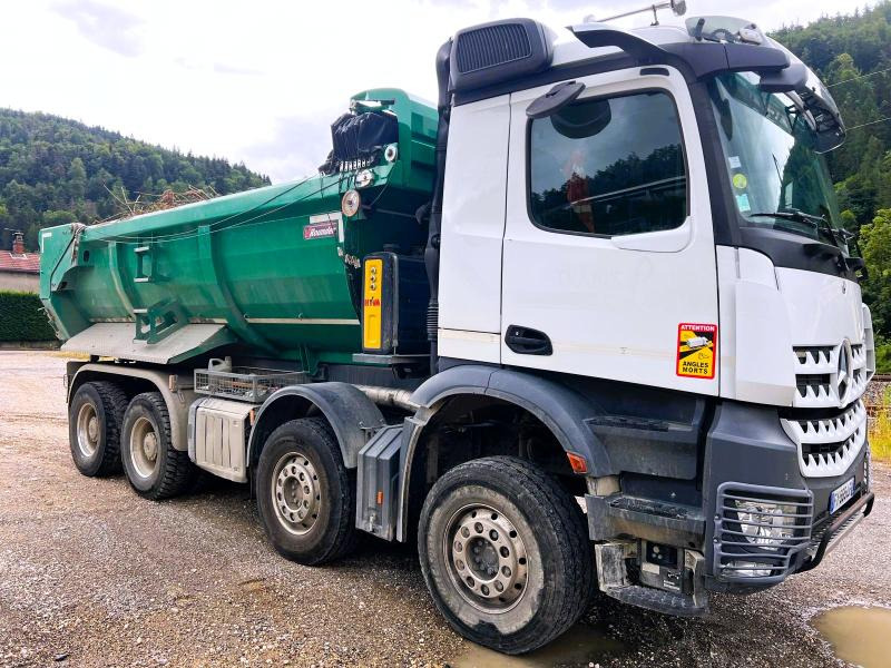 Mercedes Arocs CAMION BENNE 8x4 460cv 11L Euro6 - Camión volquete: foto 2 Mercedes Arocs CAMION BENNE 8x4 460cv 11L Euro6 - Camión volquete: foto 2