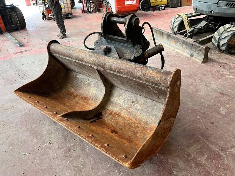 THIERE GODET CURAGE INCLINABLE TILT POUR PELLE DE 20T - Cazo para excavadora para Maquinaria de construcción: foto 3 THIERE GODET CURAGE INCLINABLE TILT POUR PELLE DE 20T - Cazo para excavadora para Maquinaria de construcción: foto 3