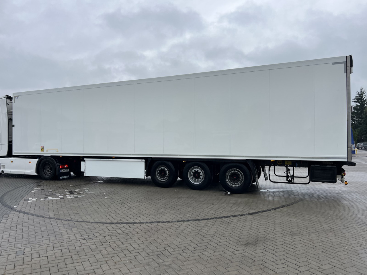 KRONE SDR - Semirremolque frigorífico: foto 4 KRONE SDR - Semirremolque frigorífico: foto 4