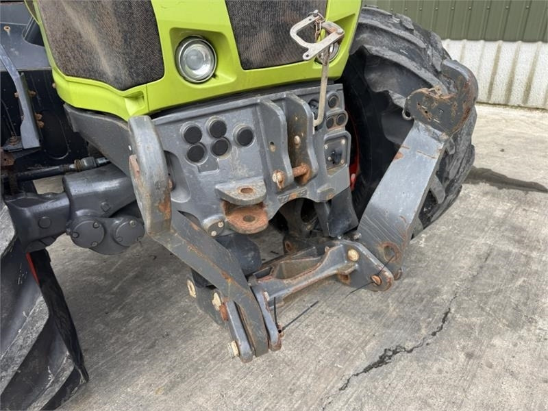 Tractor Claas Axion 800: foto 6