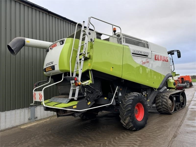 Claas Lexion 600TT c/w V1200 Header - Accesorios para cosechadoras: foto 2 Claas Lexion 600TT c/w V1200 Header - Accesorios para cosechadoras: foto 2