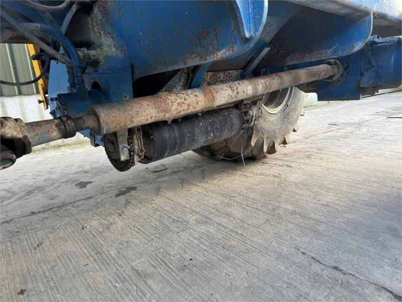 Tractor Ford 8210 Self Propelled Gravel Cart: foto 11