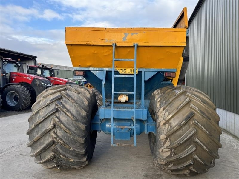 Tractor Ford 8210 Self Propelled Gravel Cart: foto 6