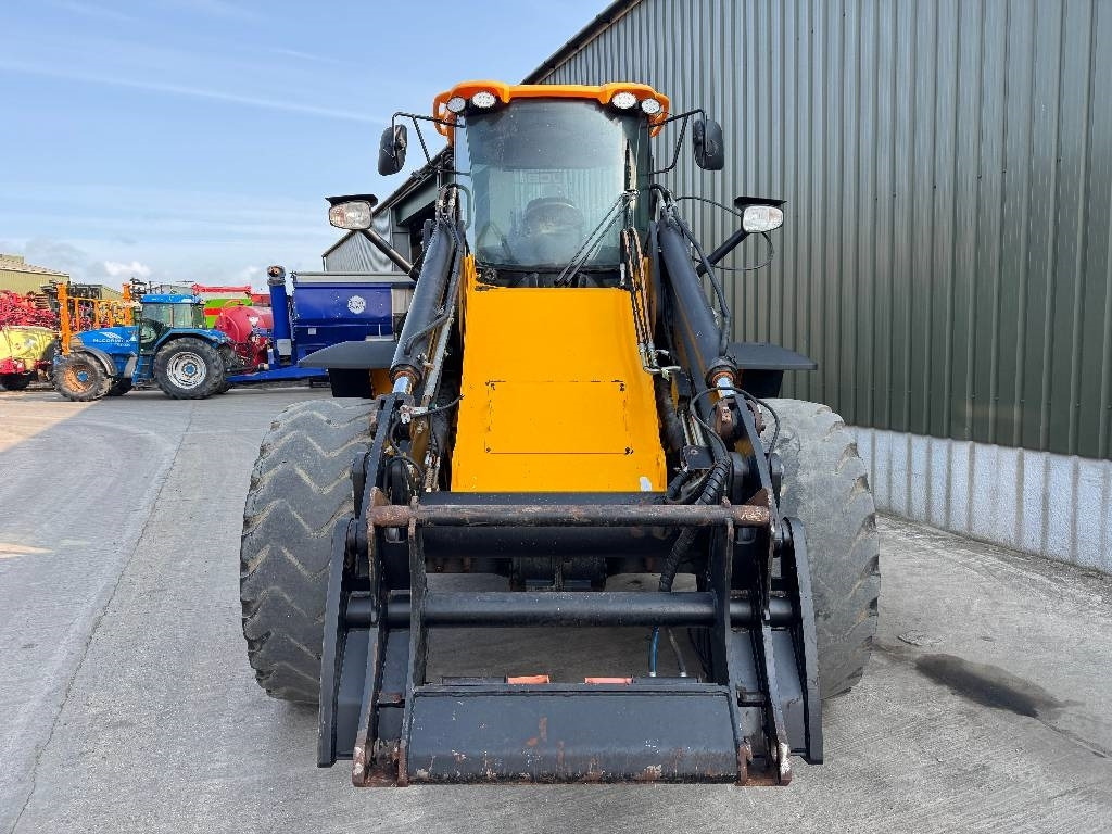 JCB 437 HT Agri - Cargadora articulada: foto 5 JCB 437 HT Agri - Cargadora articulada: foto 5