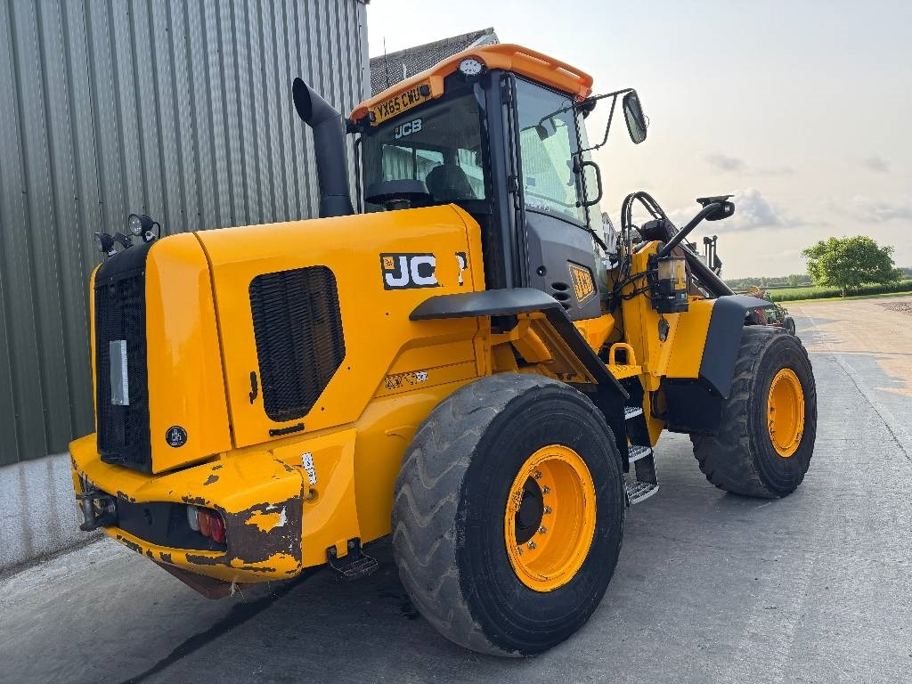 JCB 437 HT Agri - Cargadora articulada: foto 2 JCB 437 HT Agri - Cargadora articulada: foto 2