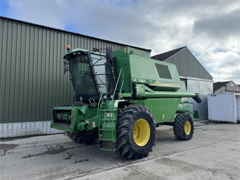 John Deere 1550 WTS c/w 620R Header - Accesorios para cosechadoras: foto 3 John Deere 1550 WTS c/w 620R Header - Accesorios para cosechadoras: foto 3