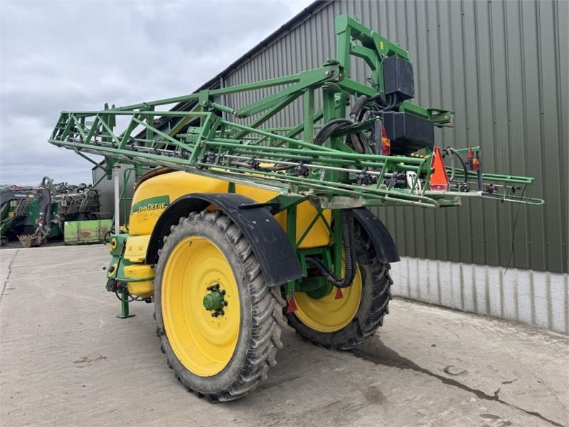 John Deere 732 Trailed Sprayer - Pulverizador suspendido: foto 2 John Deere 732 Trailed Sprayer - Pulverizador suspendido: foto 2