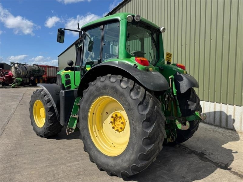 John Deere John Deere 6930 Premium - Tractor: foto 2 John Deere John Deere 6930 Premium - Tractor: foto 2