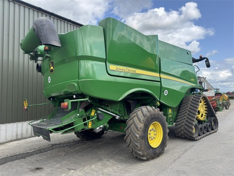 Accesorios para cosechadoras John Deere John Deere S785 4WD c/w 735D Header **Video Below*: foto 11