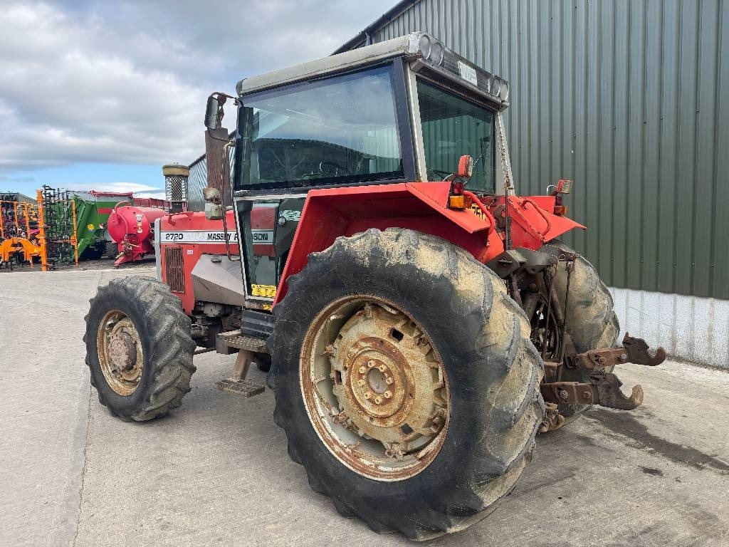Massey Ferguson 2720 - Tractor: foto 4 Massey Ferguson 2720 - Tractor: foto 4