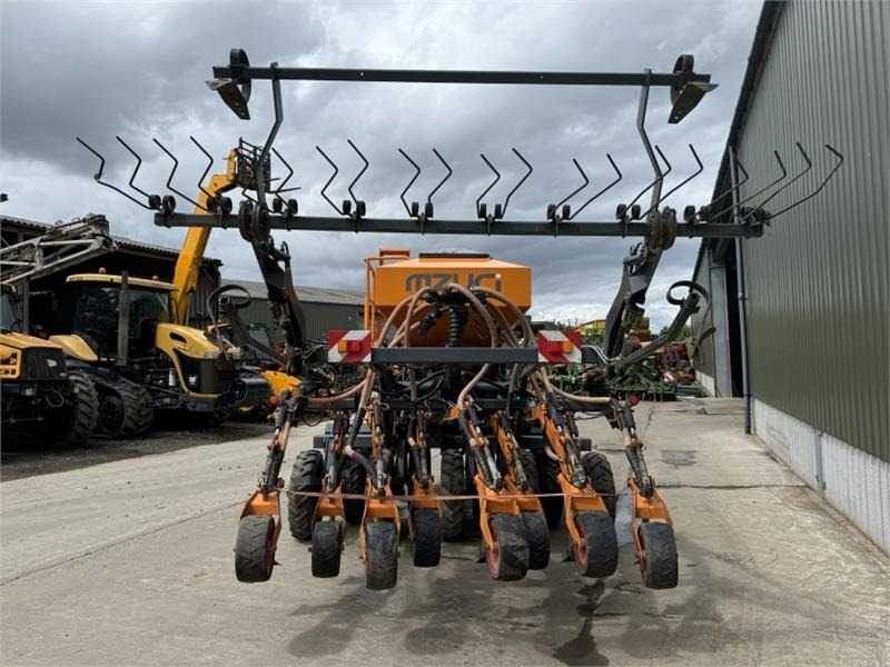 Mzuri Pro-Till 3T Seed Drill - Combinado de siembra: foto 4 Mzuri Pro-Till 3T Seed Drill - Combinado de siembra: foto 4