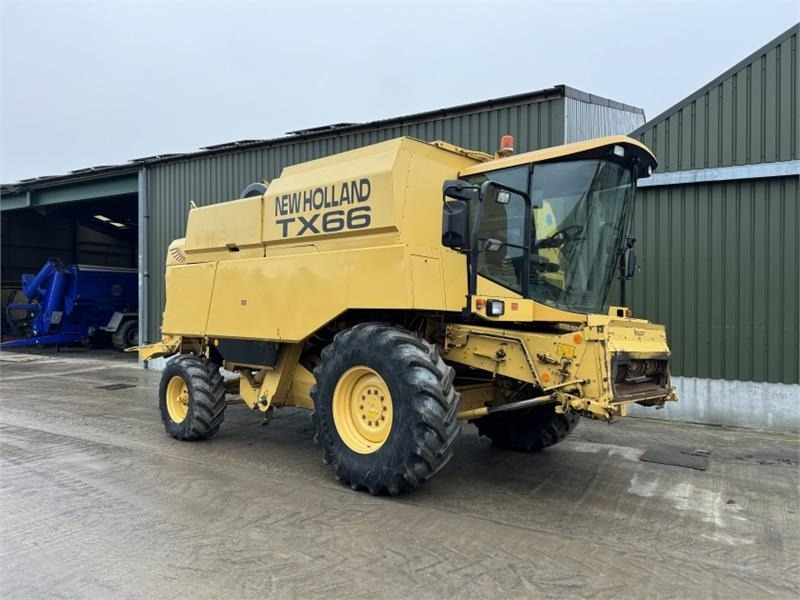 New Holland TX66 c/w 20ft Header - Accesorios para cosechadoras: foto 1 New Holland TX66 c/w 20ft Header - Accesorios para cosechadoras: foto 1