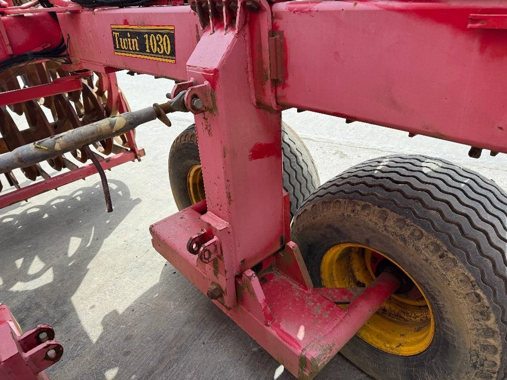 Cultivador Vaderstad Rexius Twin 1030: foto 13
