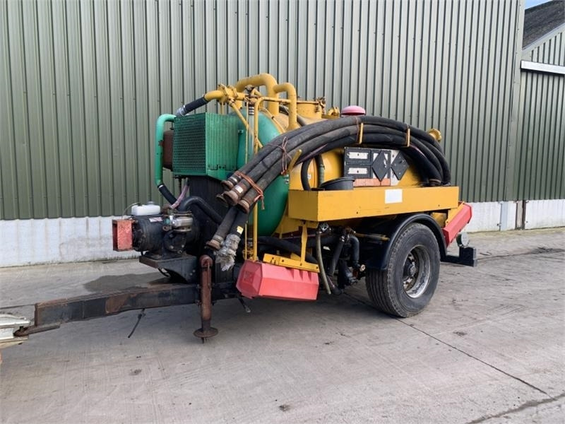 Whale Vacume Tanker - Cuba de purín: foto 1 Whale Vacume Tanker - Cuba de purín: foto 1