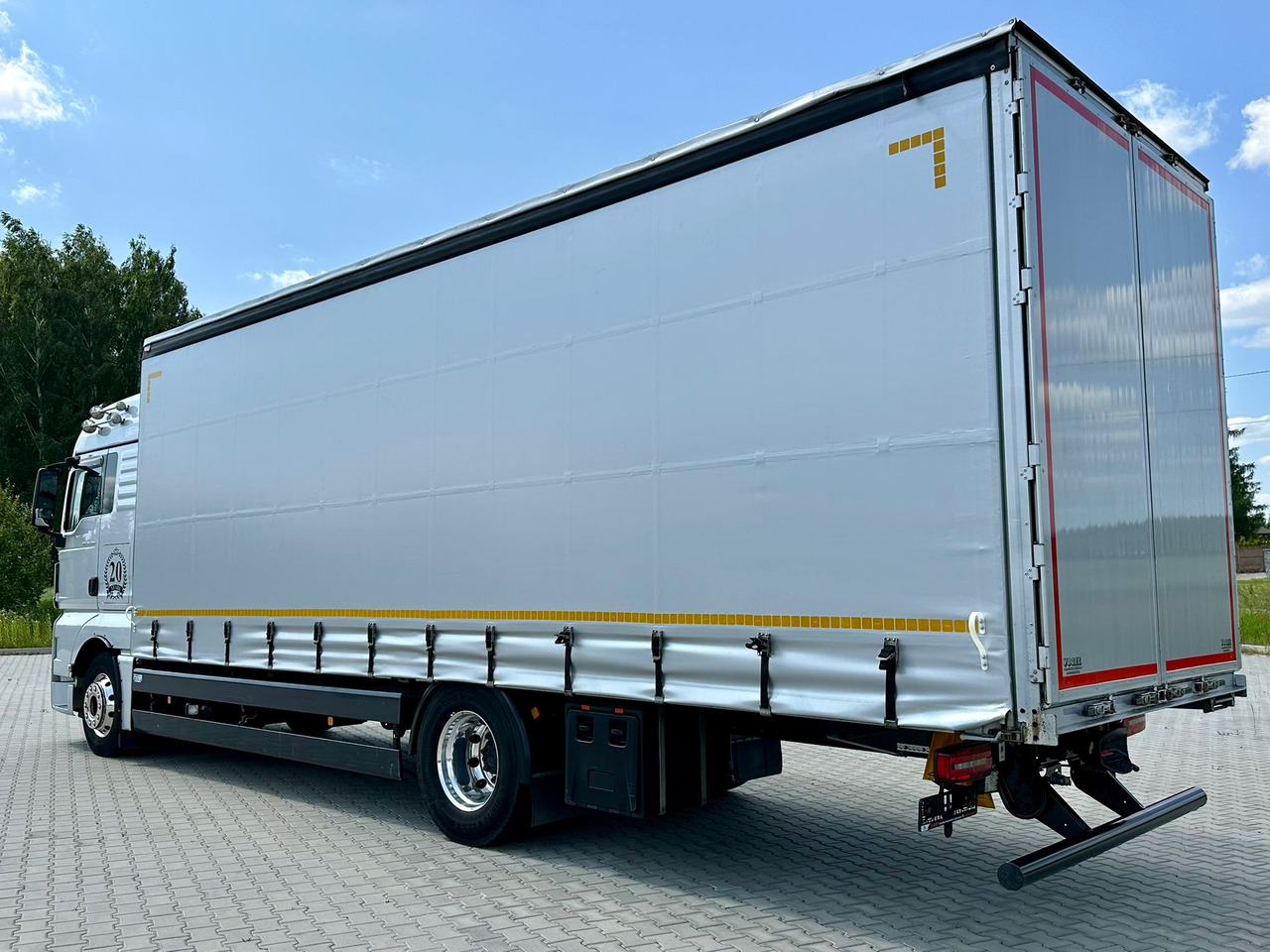 MAN TGX 18.460 / FIRANKA / 20 EUROPALET / ALUSY / SKÓRY / 260 TYS KM / 2019 ROK / Z NIEMIEC - Camión lona: foto 4 MAN TGX 18.460 / FIRANKA / 20 EUROPALET / ALUSY / SKÓRY / 260 TYS KM / 2019 ROK / Z NIEMIEC - Camión lona: foto 4