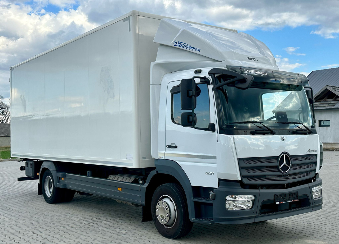 MERCEDES-BENZ ATEGO / 1221 / IZOTERMA / KONTENER / AUTOMAT / 230 TYS KM / 17 EUROPALET / 6.8 M DŁUGOŚCI / 2019 ROK - Camión isotérmico: foto 1 MERCEDES-BENZ ATEGO / 1221 / IZOTERMA / KONTENER / AUTOMAT / 230 TYS KM / 17 EUROPALET / 6.8 M DŁUGOŚCI / 2019 ROK - Camión isotérmico: foto 1