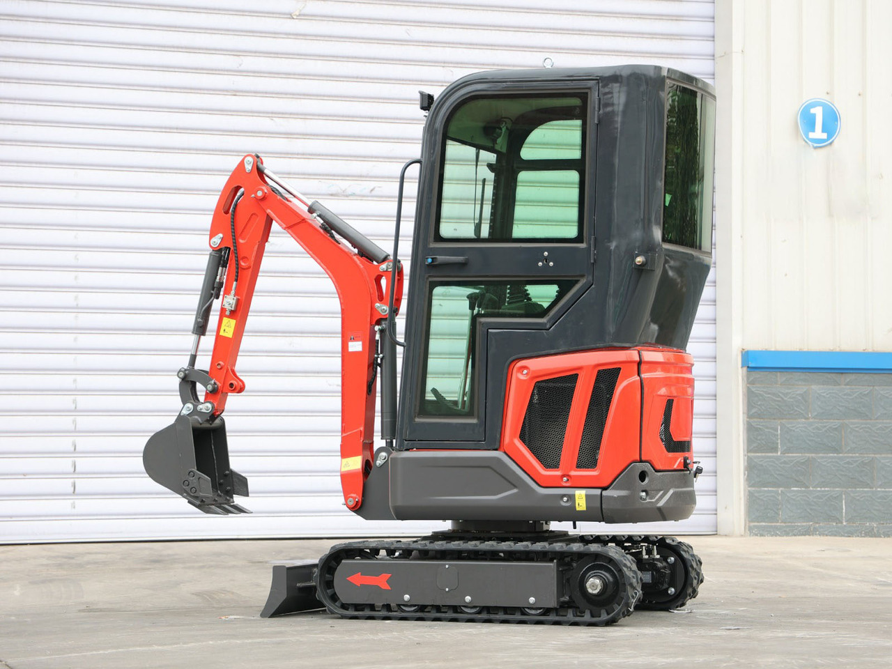 KUBOTA Diesel Mini excavator 1.6 Ton - Müller Machinery MB 16 - KSH - Miniexcavadora: foto 3 KUBOTA Diesel Mini excavator 1.6 Ton - Müller Machinery MB 16 - KSH - Miniexcavadora: foto 3