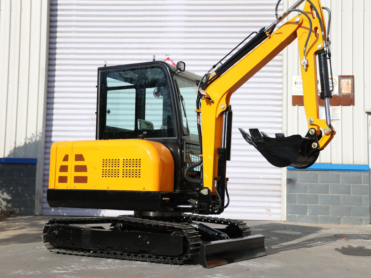 KUBOTA Diesel Mini excavator 3.5 Ton - Müller Machinery MB 35 - VKSH - Miniexcavadora: foto 3 KUBOTA Diesel Mini excavator 3.5 Ton - Müller Machinery MB 35 - VKSH - Miniexcavadora: foto 3