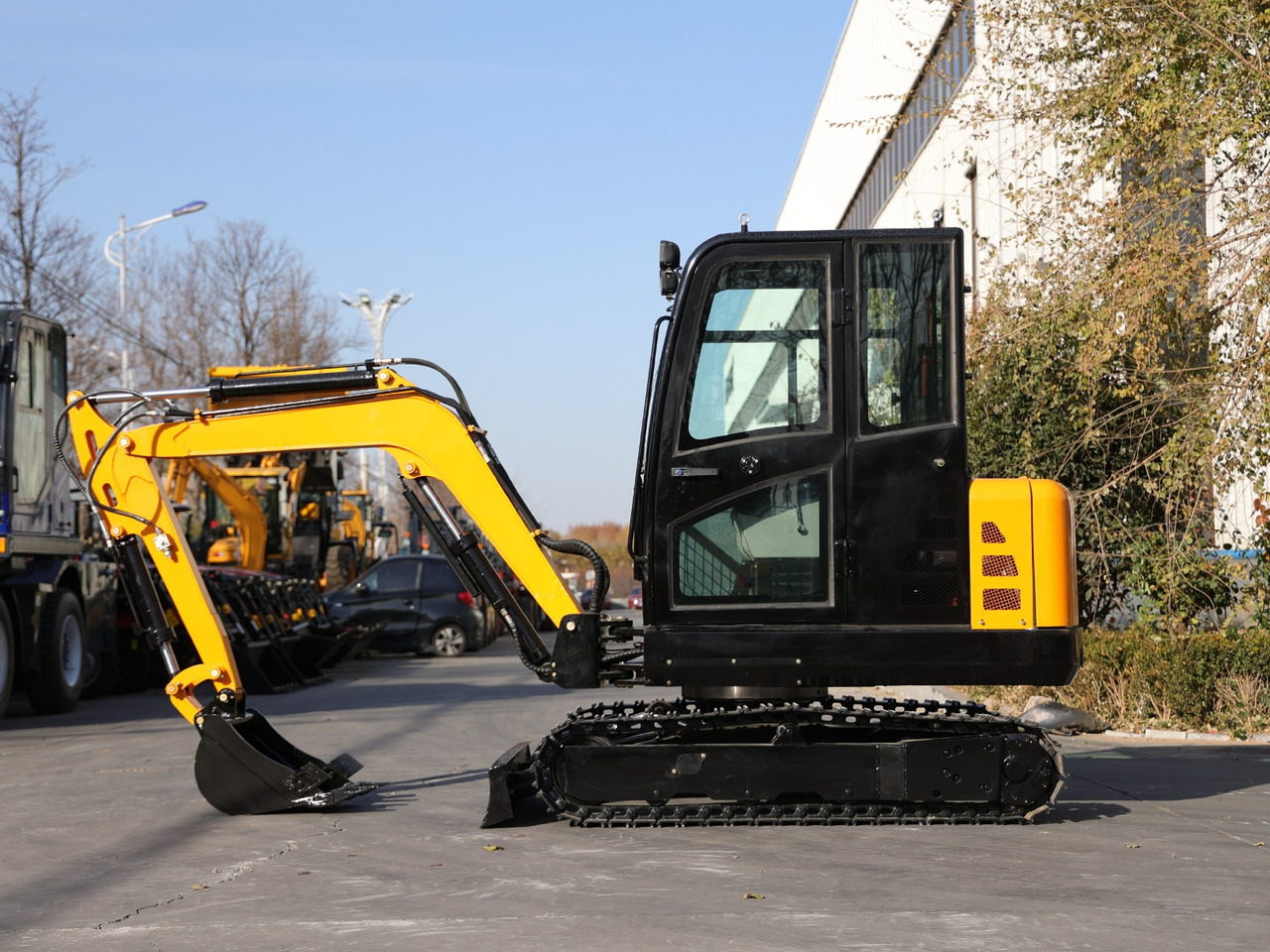 KUBOTA Diesel Mini excavator 3.5 Ton - Müller Machinery MB 35 - VKSH - Miniexcavadora: foto 2 KUBOTA Diesel Mini excavator 3.5 Ton - Müller Machinery MB 35 - VKSH - Miniexcavadora: foto 2
