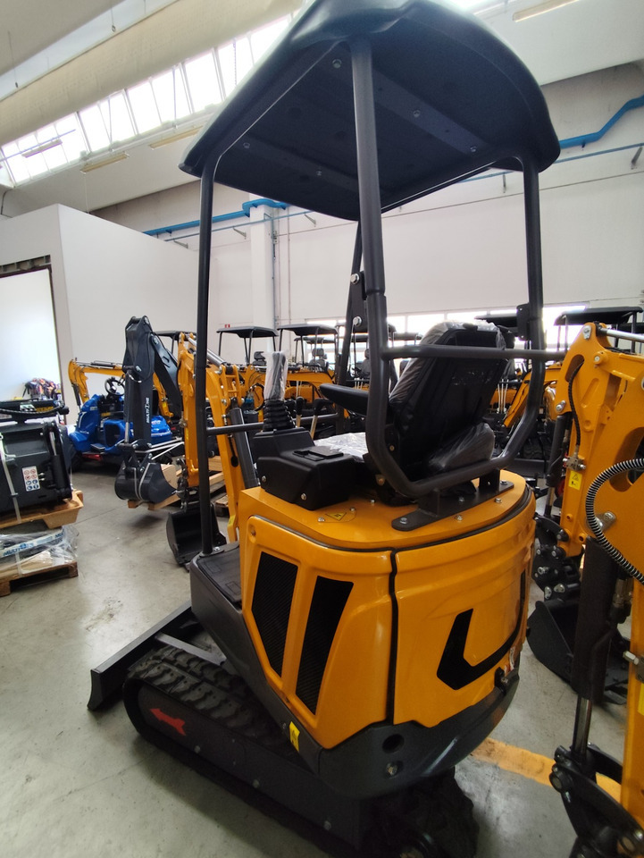 Müller Machinery Diesel Mini excavator 1.6 Ton - Müller Machinery MB 16 - SH Laidong LL380B motor - Miniexcavadora: foto 1 Müller Machinery Diesel Mini excavator 1.6 Ton - Müller Machinery MB 16 - SH Laidong LL380B motor - Miniexcavadora: foto 1