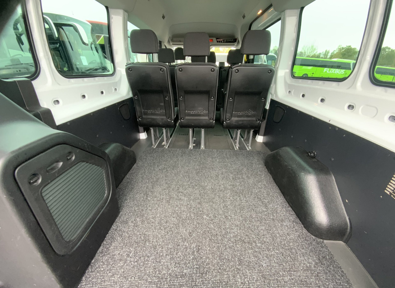 Minibús, Furgoneta de pasajeros Ford Transit: foto 14