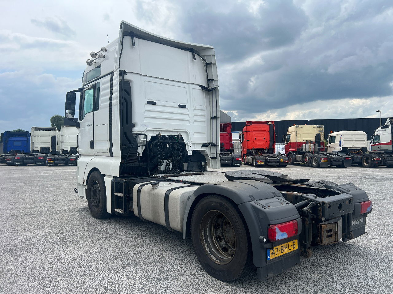 MAN TGX 18.440 XXL, LLS-U mega - Cabeza tractora: foto 4 MAN TGX 18.440 XXL, LLS-U mega - Cabeza tractora: foto 4