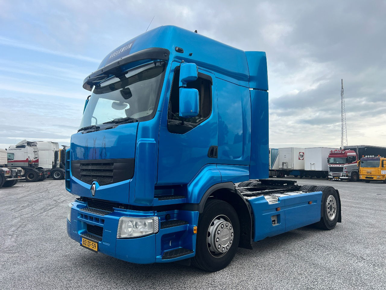 Renault Premium 410 Full spoilers, NL Truck - Cabeza tractora: foto 1 Renault Premium 410 Full spoilers, NL Truck - Cabeza tractora: foto 1