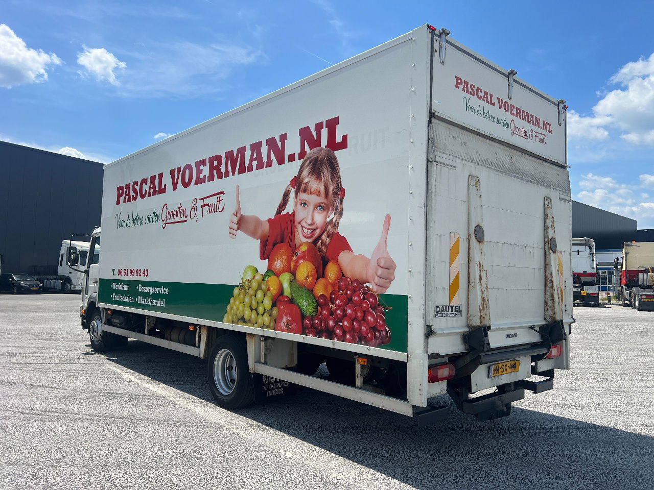 Volvo FL 612 220PK, Euro 3 - Camión caja cerrada: foto 4 Volvo FL 612 220PK, Euro 3 - Camión caja cerrada: foto 4
