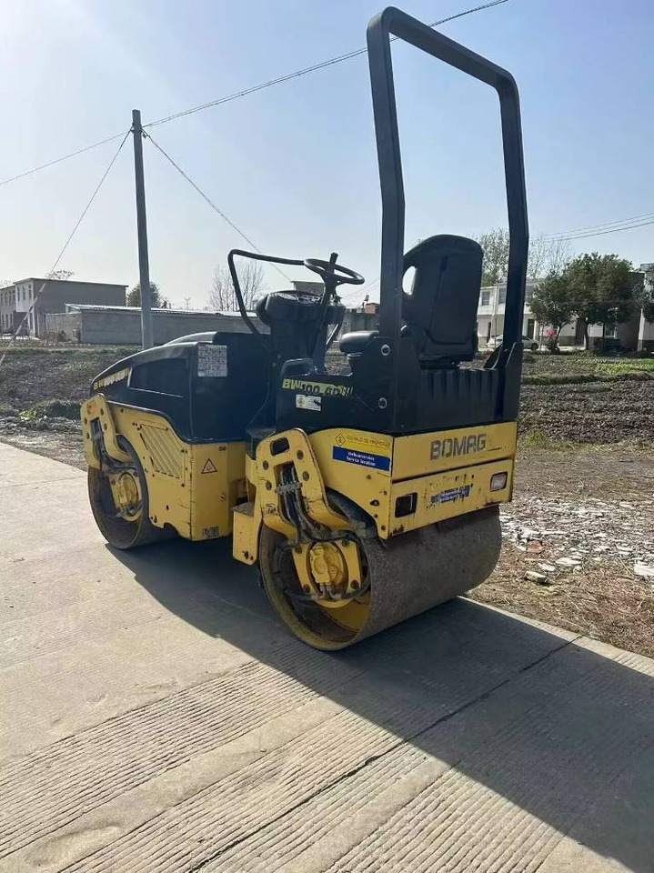 Bomag BW 100 AD - Apisonadora de asfalto: foto 4 Bomag BW 100 AD - Apisonadora de asfalto: foto 4