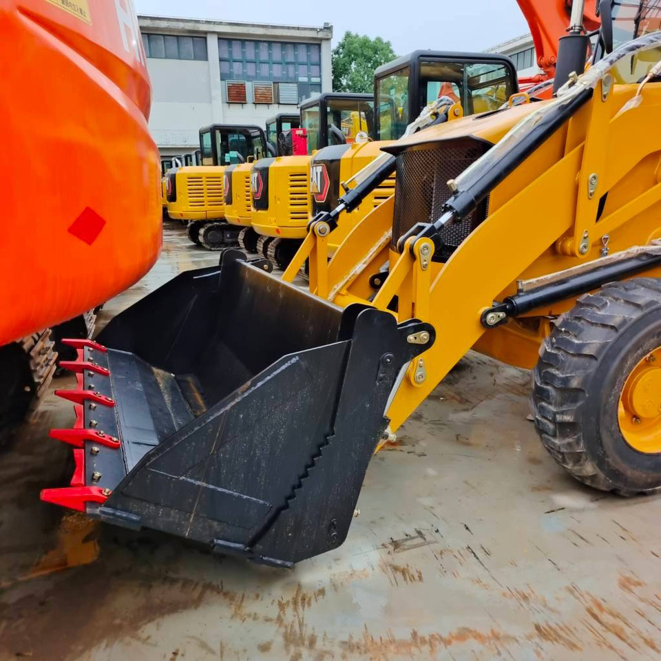 CAT 100% new caterpillar 420 F - Retroexcavadora: foto 5 CAT 100% new caterpillar 420 F - Retroexcavadora: foto 5