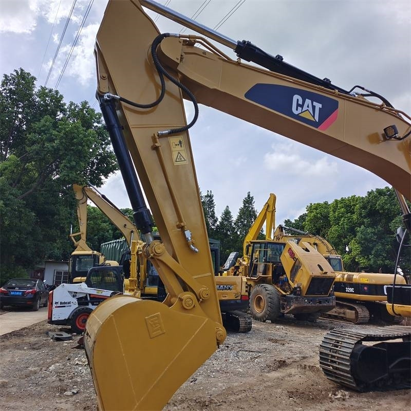 CAT 320 D L - Excavadora de cadenas: foto 2 CAT 320 D L - Excavadora de cadenas: foto 2