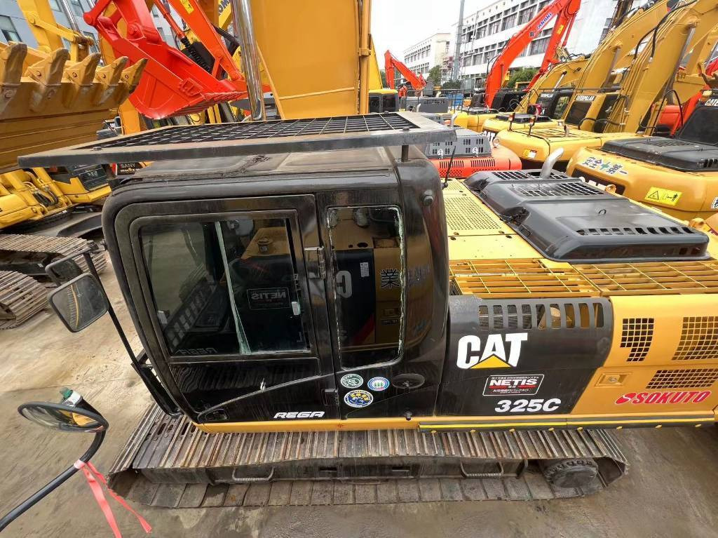 CAT 325 C - Excavadora de cadenas: foto 1 CAT 325 C - Excavadora de cadenas: foto 1