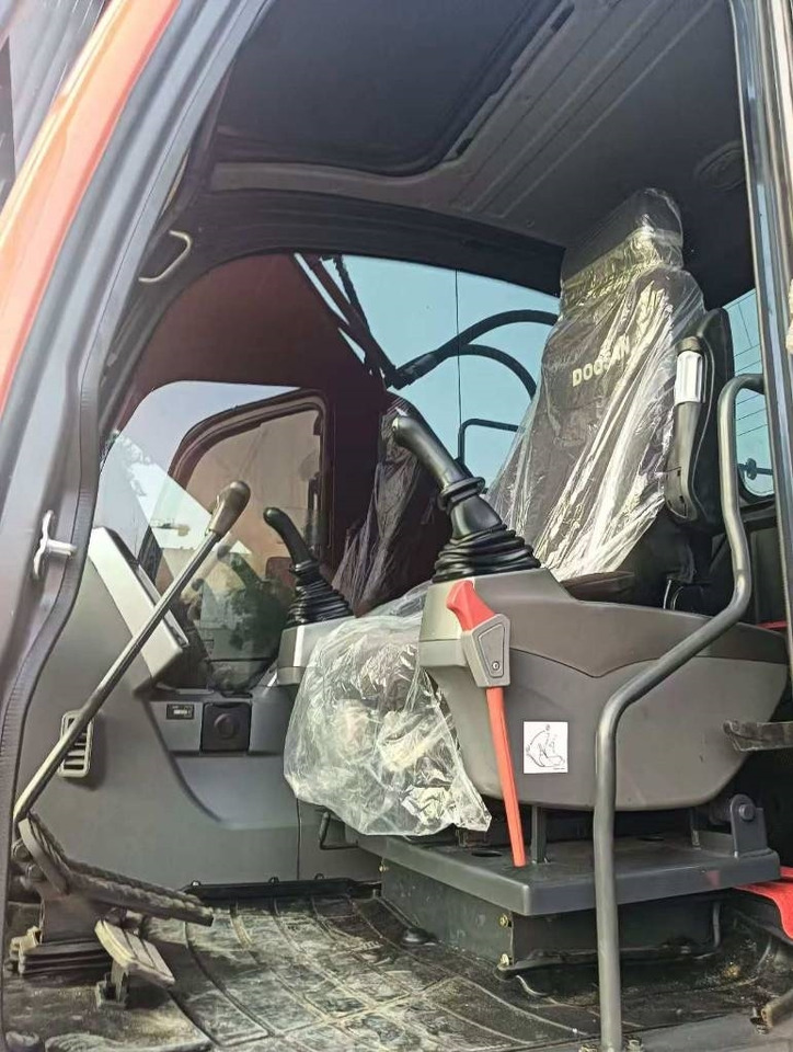 Excavadora de cadenas Doosan DX 225: foto 10