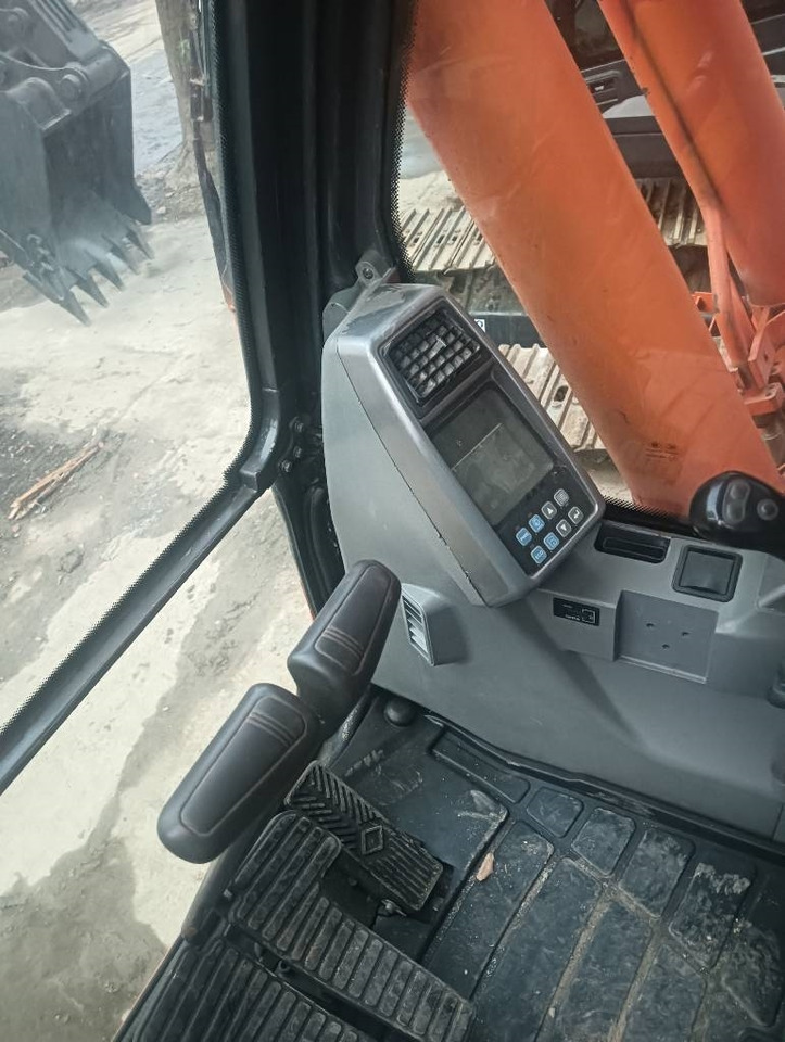 Doosan DX 300 LC-9C - Excavadora de cadenas: foto 4 Doosan DX 300 LC-9C - Excavadora de cadenas: foto 4