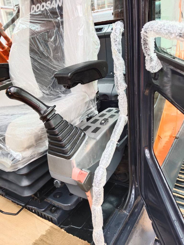 Doosan DX 300 LC - Excavadora de cadenas: foto 5 Doosan DX 300 LC - Excavadora de cadenas: foto 5