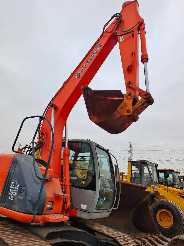 Hitachi ZX 135 US - Excavadora de cadenas: foto 3 Hitachi ZX 135 US - Excavadora de cadenas: foto 3