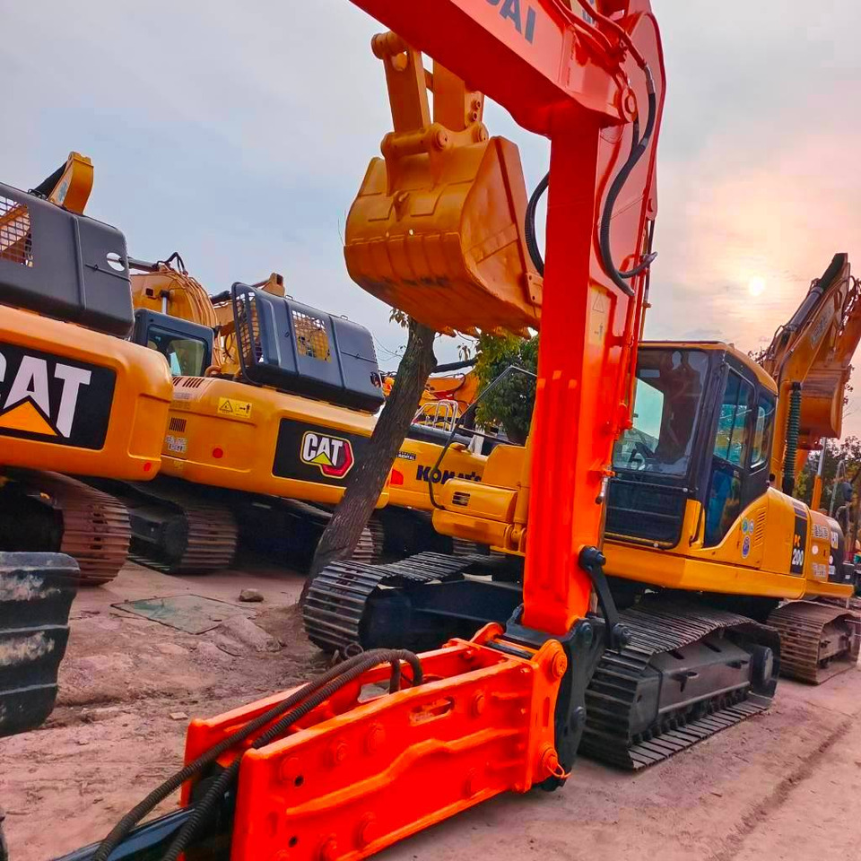 Hyundai 210W-9 - Excavadora de ruedas: foto 5 Hyundai 210W-9 - Excavadora de ruedas: foto 5