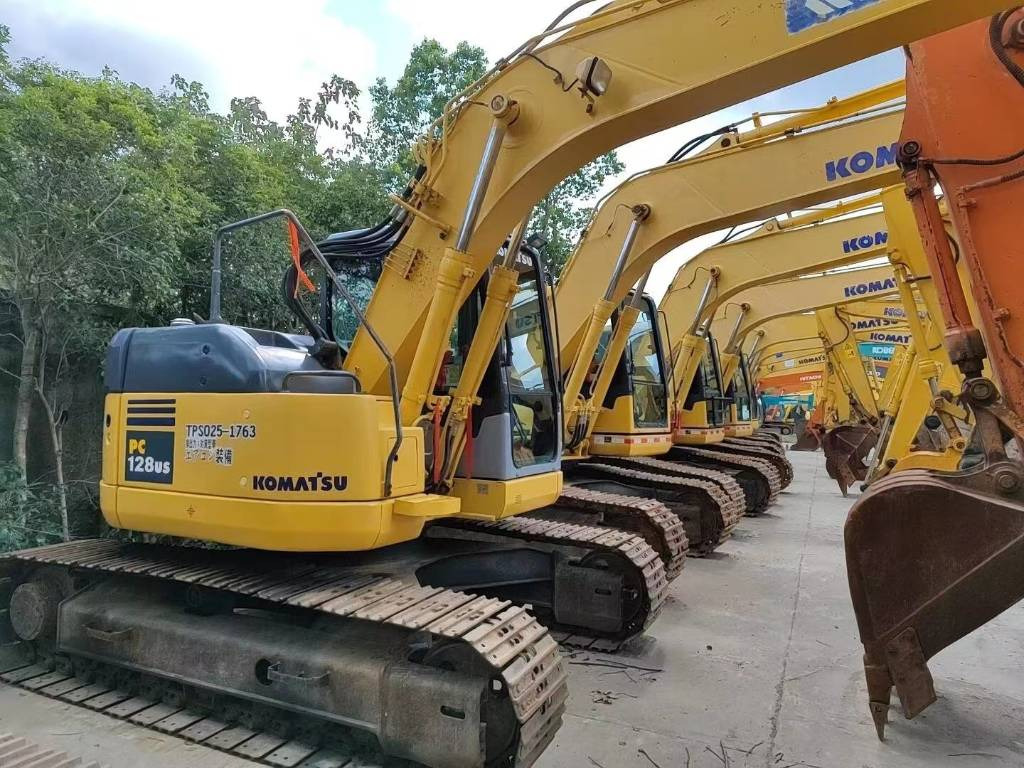 Komatsu PC 128 US-2 - Excavadora de cadenas: foto 1 Komatsu PC 128 US-2 - Excavadora de cadenas: foto 1
