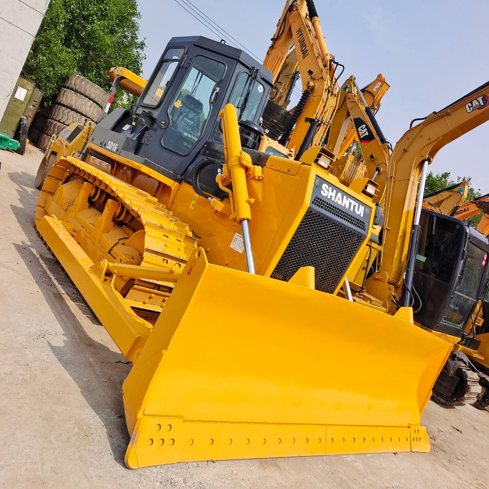 Shantui SD 16 - Bulldozer: foto 3 Shantui SD 16 - Bulldozer: foto 3