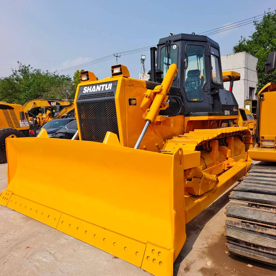 Shantui SD 16 - Bulldozer: foto 1 Shantui SD 16 - Bulldozer: foto 1
