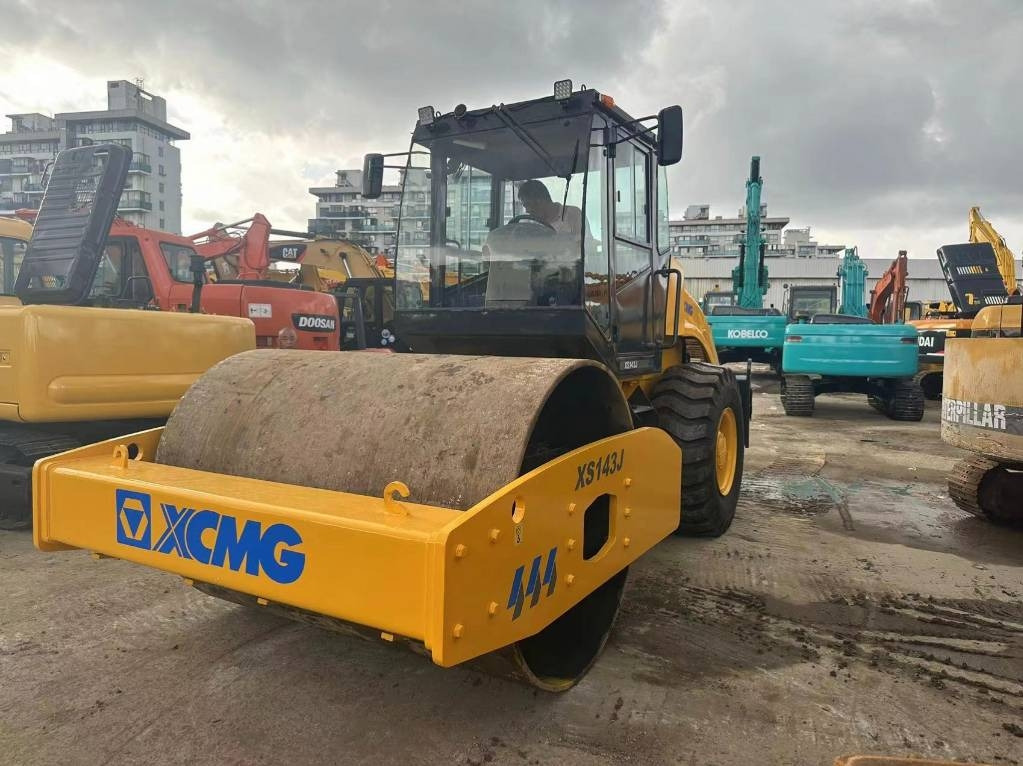 XCMG XS 143 J - Compactador: foto 1 XCMG XS 143 J - Compactador: foto 1
