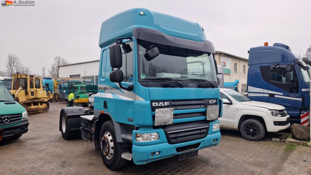 Daf FT CF 2x Nebenantrieb, Kipphydraulik deutsches Fahrzeug, fehlerfrei im Display - Cabeza tractora: foto 3 Daf FT CF 2x Nebenantrieb, Kipphydraulik deutsches Fahrzeug, fehlerfrei im Display - Cabeza tractora: foto 3
