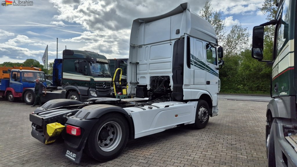 Leasing para Daf XF460 FT Vollspoiler, Retarder Klima Standklima, 1. Hand, deutsches Fahrzeug Daf XF460 FT Vollspoiler, Retarder Klima Standklima, 1. Hand, deutsches Fahrzeug: foto 12