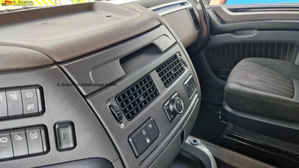 Cabeza tractora Daf XF480 2x Tank, Retarder, Standklima Topzustand, fehlerfrei im Display: foto 7