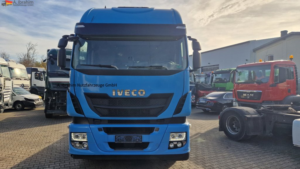 Cabeza tractora Iveco Stralis 460 Vollspoiler 3x vorhanden: foto 10