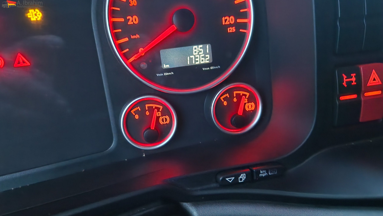 MAN 18.480 TGX XLX Retarder 2x Tank deutsches Fahrzeug - Cabeza tractora: foto 4 MAN 18.480 TGX XLX Retarder 2x Tank deutsches Fahrzeug - Cabeza tractora: foto 4