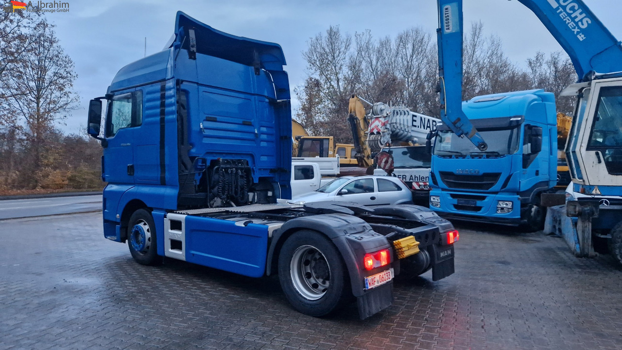 MAN 18.480 TGX XLX Retarder 2x Tank deutsches Fahrzeug - Cabeza tractora: foto 2 MAN 18.480 TGX XLX Retarder 2x Tank deutsches Fahrzeug - Cabeza tractora: foto 2