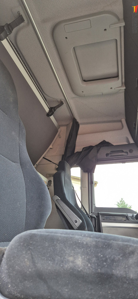 MAN TGX 18.400 Retarder, Klima, Kipphydraulik - Cabeza tractora: foto 4 MAN TGX 18.400 Retarder, Klima, Kipphydraulik - Cabeza tractora: foto 4